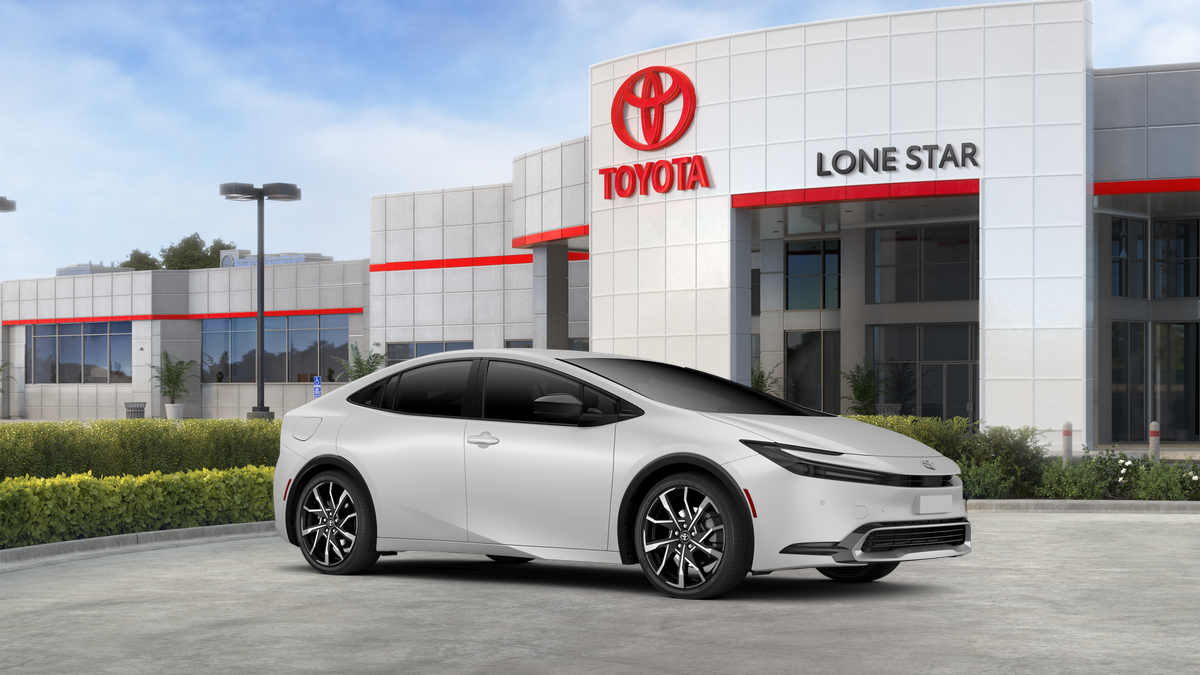 2025 Toyota Prius Plug-in Hybrid XSE