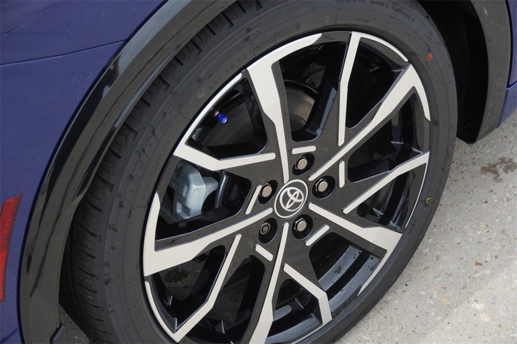 2025 Toyota Prius Plug-in Hybrid XSE