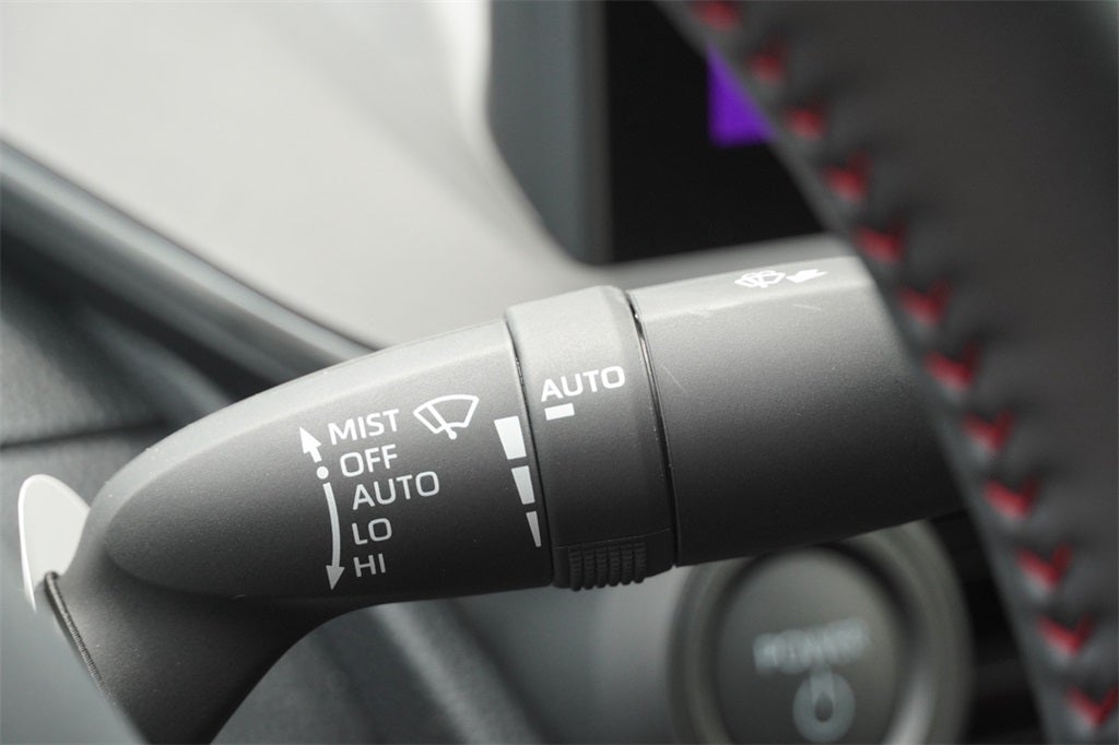 2025 Toyota Prius Plug-in Hybrid XSE