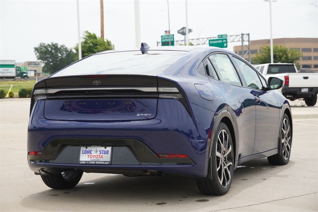 2025 Toyota Prius Plug-in Hybrid XSE