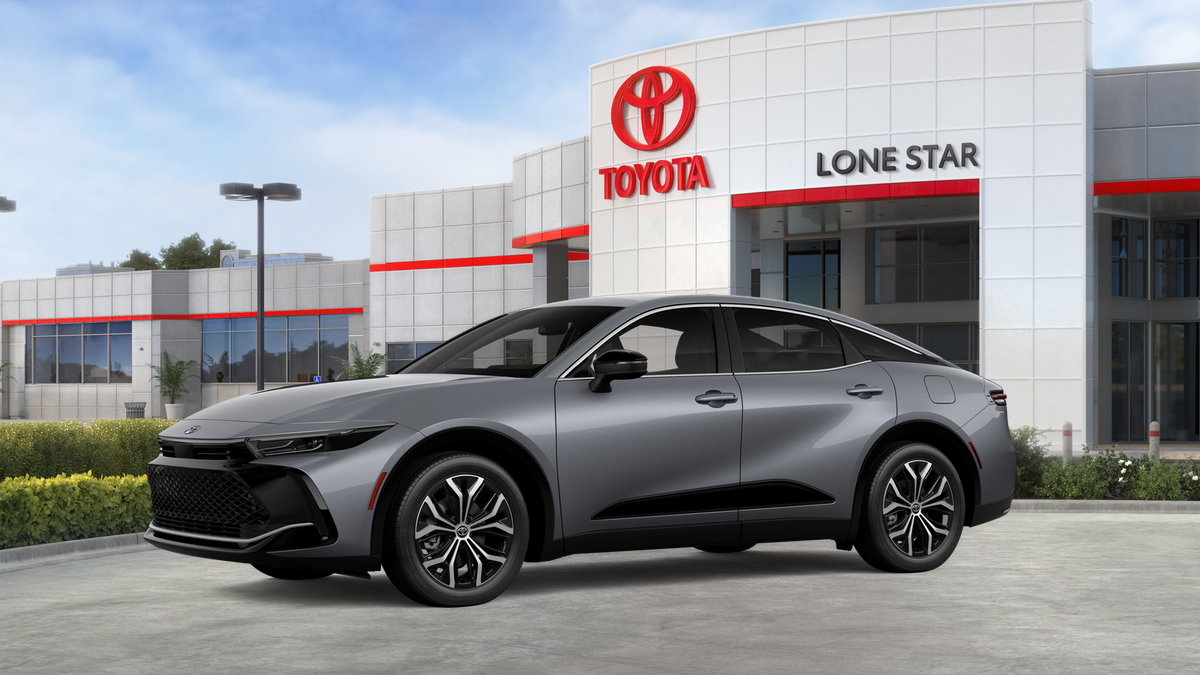 2027 Toyota Toyota Crown XLE