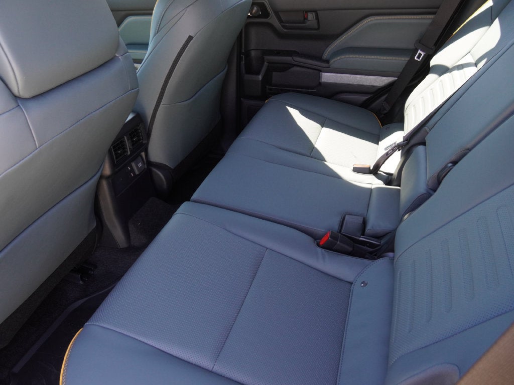 2026 Toyota 4Runner i-FORCE MAX 4Runner Trailhunter