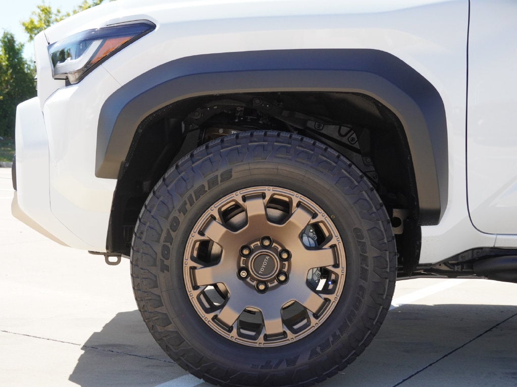 2026 Toyota 4Runner i-FORCE MAX 4Runner Trailhunter