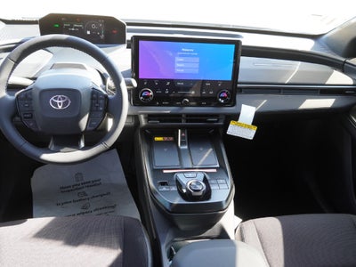 2027 Toyota C-HR SE