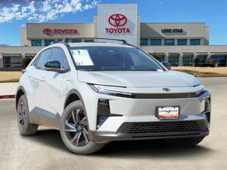 2027 Toyota C-HR SE