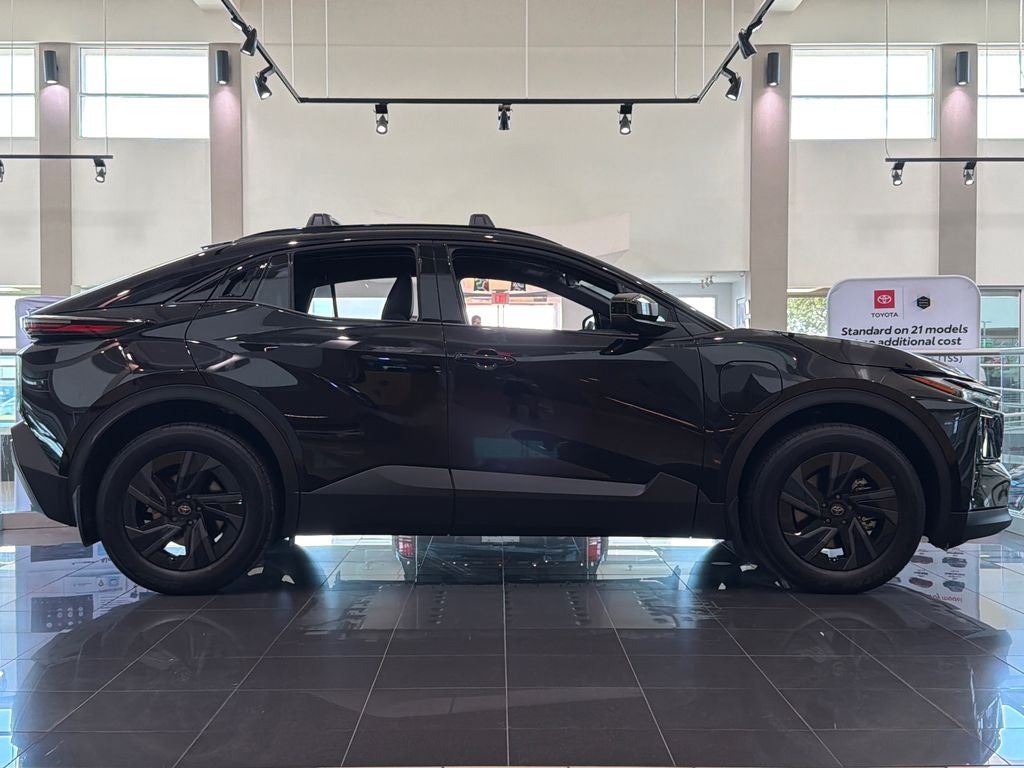 2026 Toyota C-HR SE