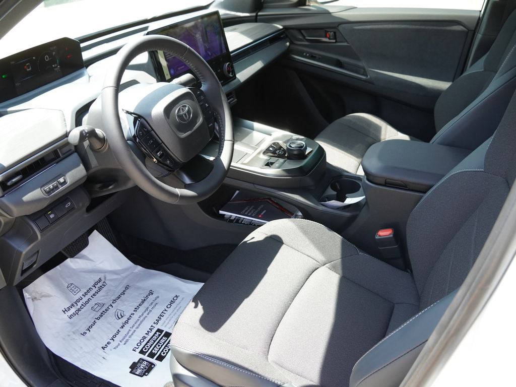 2026 Toyota C-HR SE